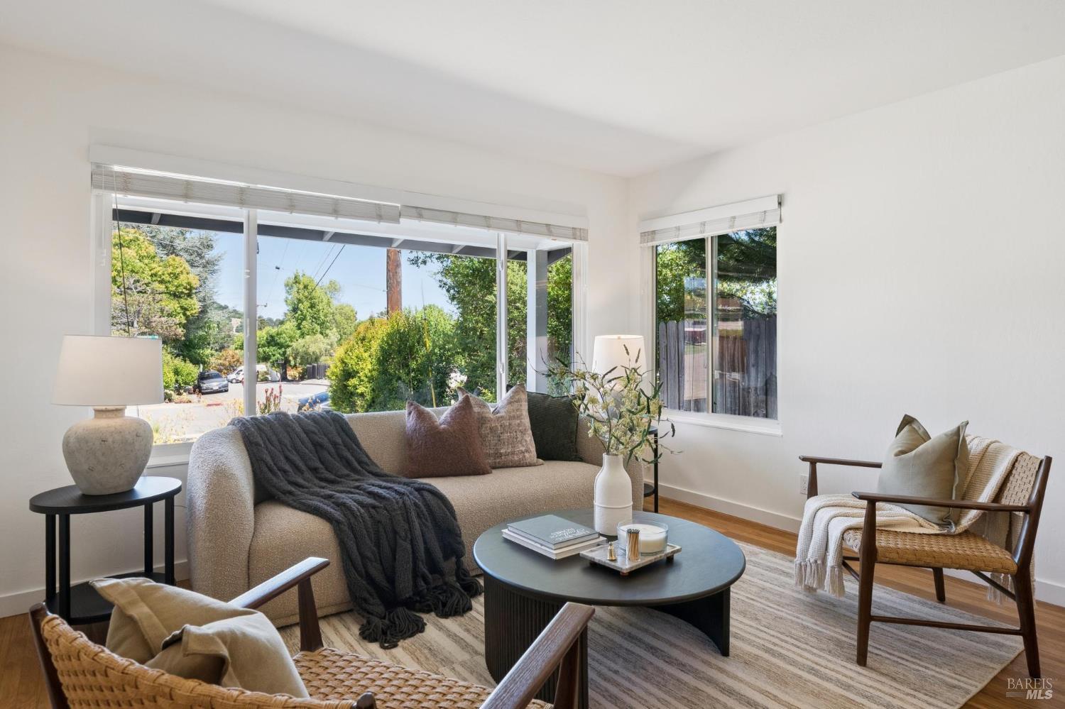 419 Montecillo Road San Rafael, CA 94903 - Photo 5 of 54 Gallery Image 5