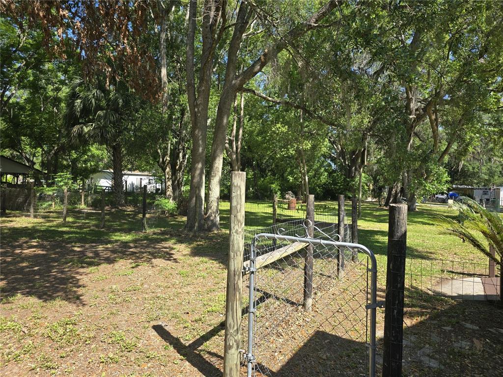 326 Southeast 2nd Street Williston, FL 32696 - Photo 25 of 30 a view of a ocean view