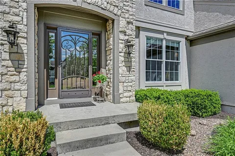 $665,000 | 3146 West 145th Terrace, Leawood, KS 66224