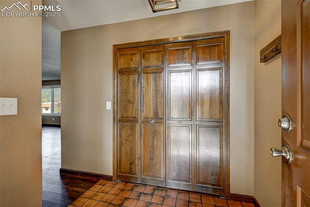 910 Fontmore Road, Unit B Colorado Springs, CO 80904 - Photo 3 of 32 a view of an empty room