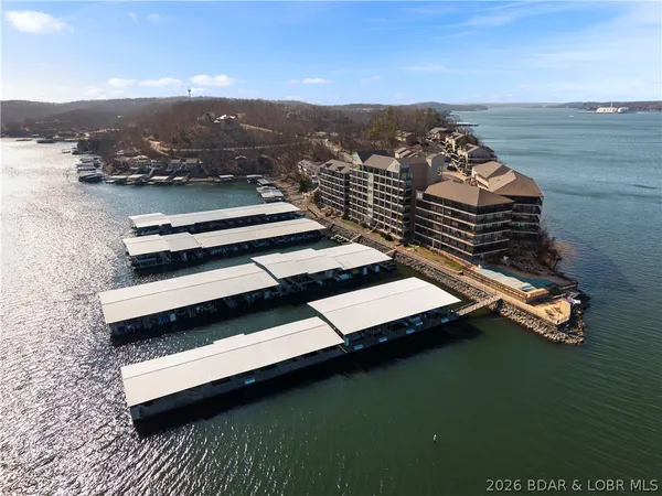 $325,000 | 138 Falls Point Drive, Unit 2A, Lake Ozark, MO 65049