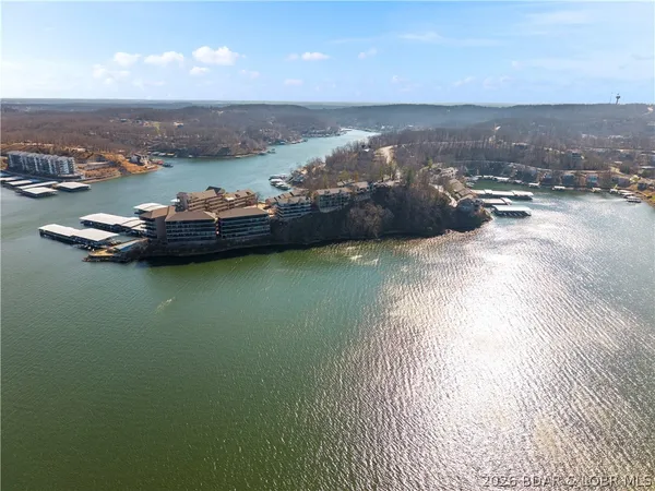 $325,000 | 138 Falls Point Drive, Unit 2A, Lake Ozark, MO 65049