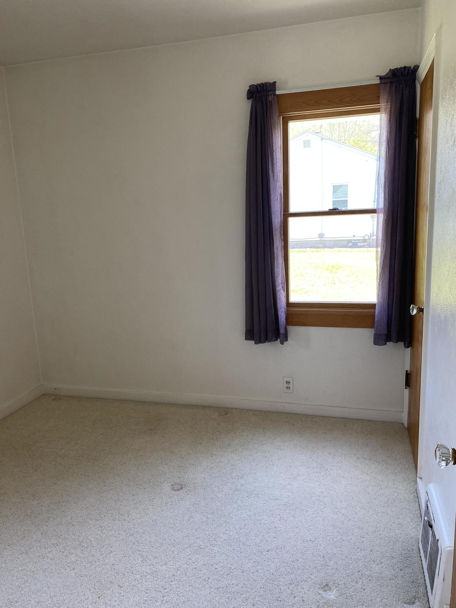 838 Harrison Street Belding, MI 48809 - Photo 14 of 20 IMG_0128
