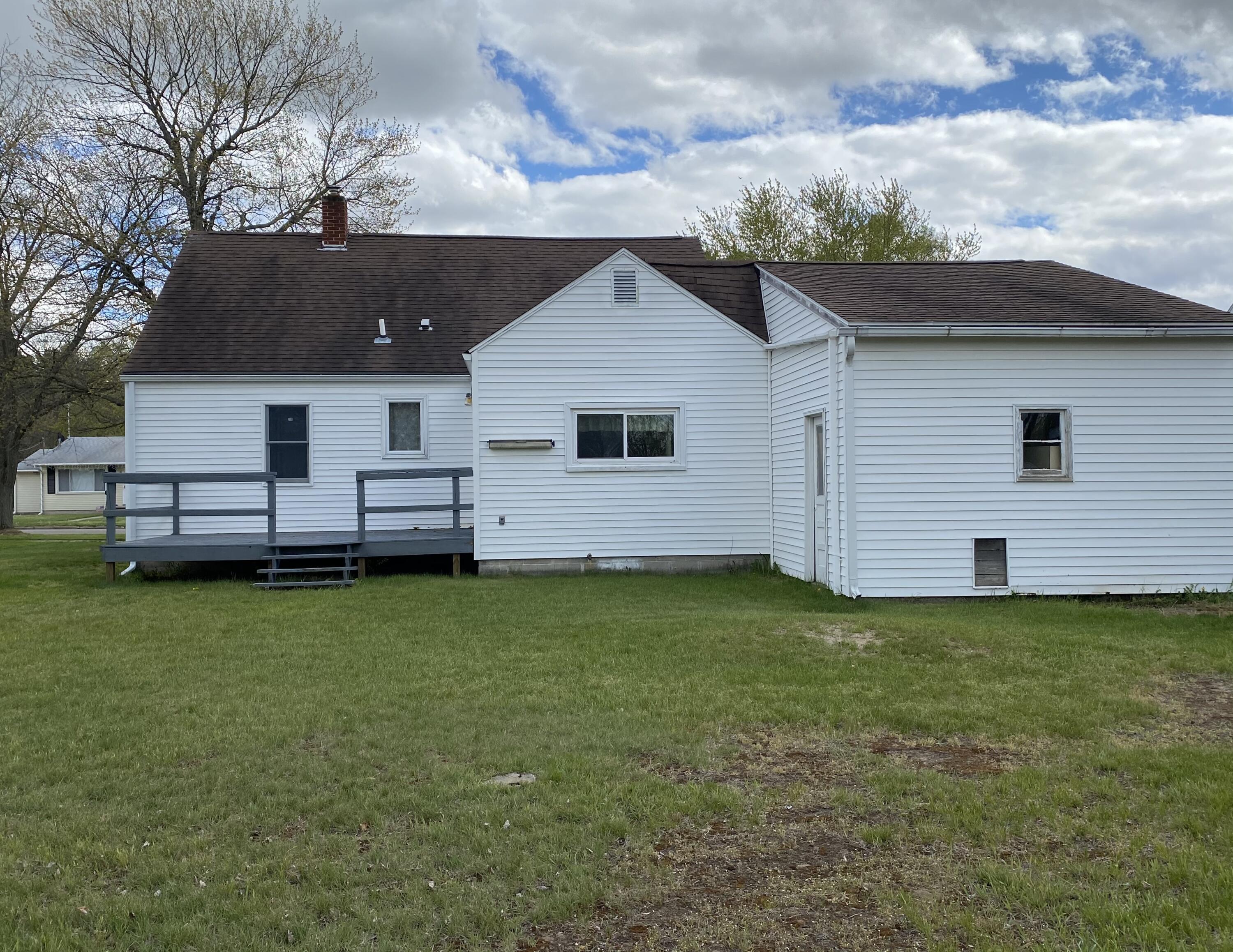 838 Harrison Street Belding, MI 48809 - Photo 19 of 20 rear