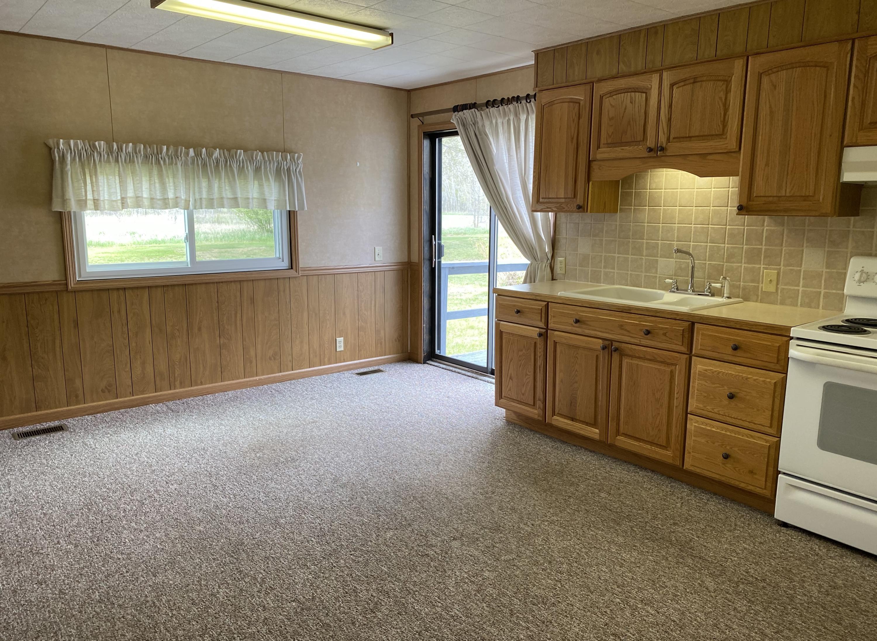 838 Harrison Street Belding, MI 48809 - Photo 8 of 20 kit3