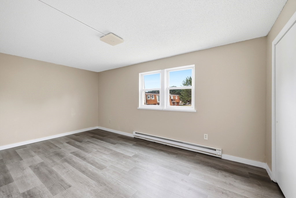80 Damon Road, Unit 4302 Northampton, MA 01060 - Photo 19 of 25