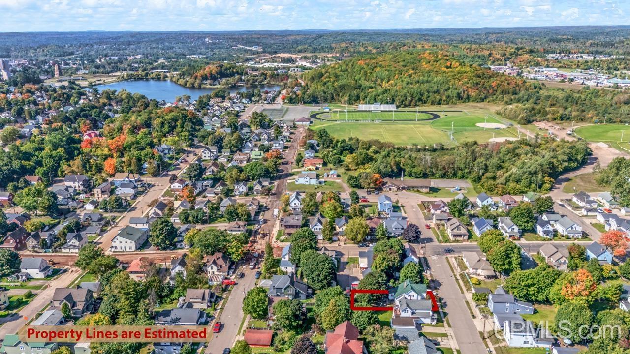 612 Maurice Street Ishpeming, MI 49849 - Photo 4 of 29