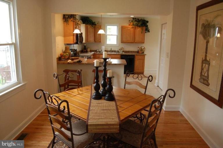 28 Crafton Road Essex, MD 21221 - Photo 5 of 13 a view of a dining room with furniture