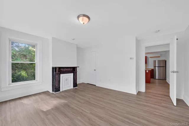 $2,500 | 34 Market Street, Unit 2, Ellenville, NY 12428