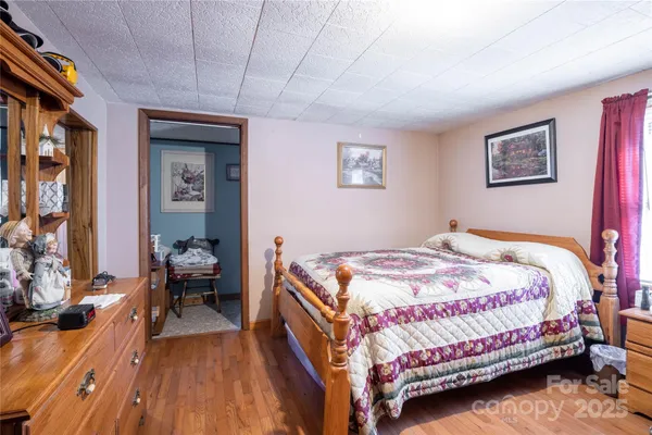$199,000 | 116 Welzie Atkins Drive, Spruce Pine, NC 28777