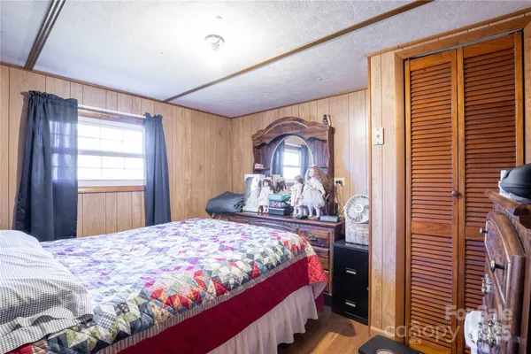 $199,000 | 116 Welzie Atkins Drive, Spruce Pine, NC 28777