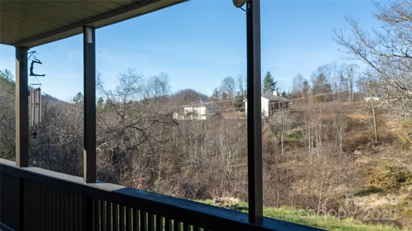 $199,000 | 116 Welzie Atkins Drive, Spruce Pine, NC 28777