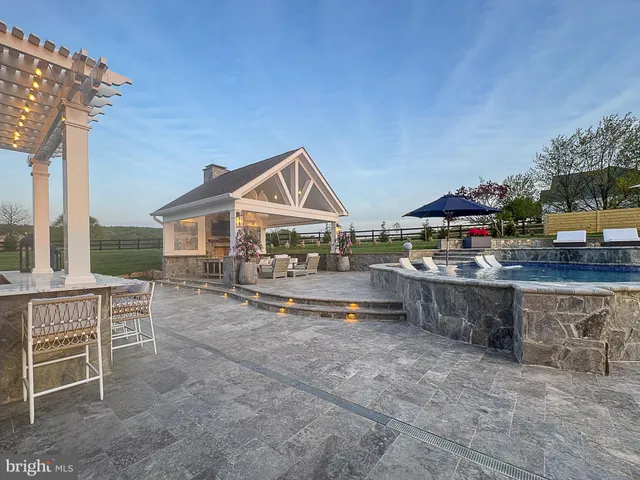 $2,149,000 | 15097 Barlow Drive, Waterford, VA 20197