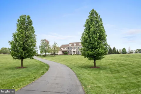$2,149,000 | 15097 Barlow Drive, Waterford, VA 20197