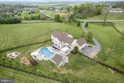 $2,149,000 | 15097 Barlow Drive, Waterford, VA 20197