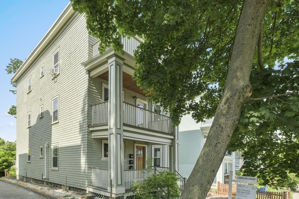 81 Montebello Road, Unit 1 Boston, MA 02130 - Photo 18 of 20