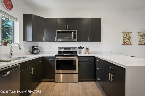 $449,000 | 47 Cedron Road, Unit 5, Victor, ID 83455