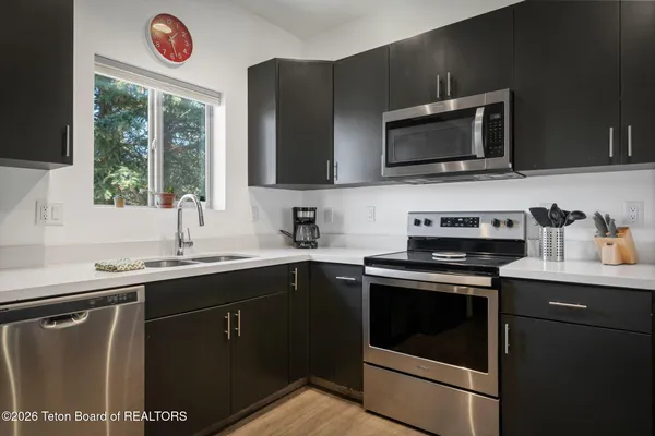 $449,000 | 47 Cedron Road, Unit 5, Victor, ID 83455