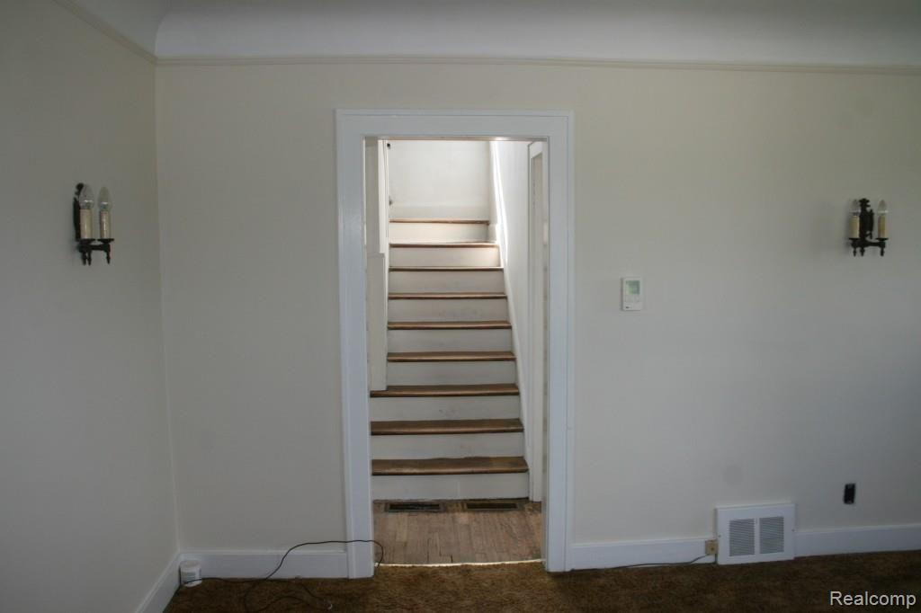 14120 East 14 Mile Road Warren, MI 48088 - Photo 16 of 34