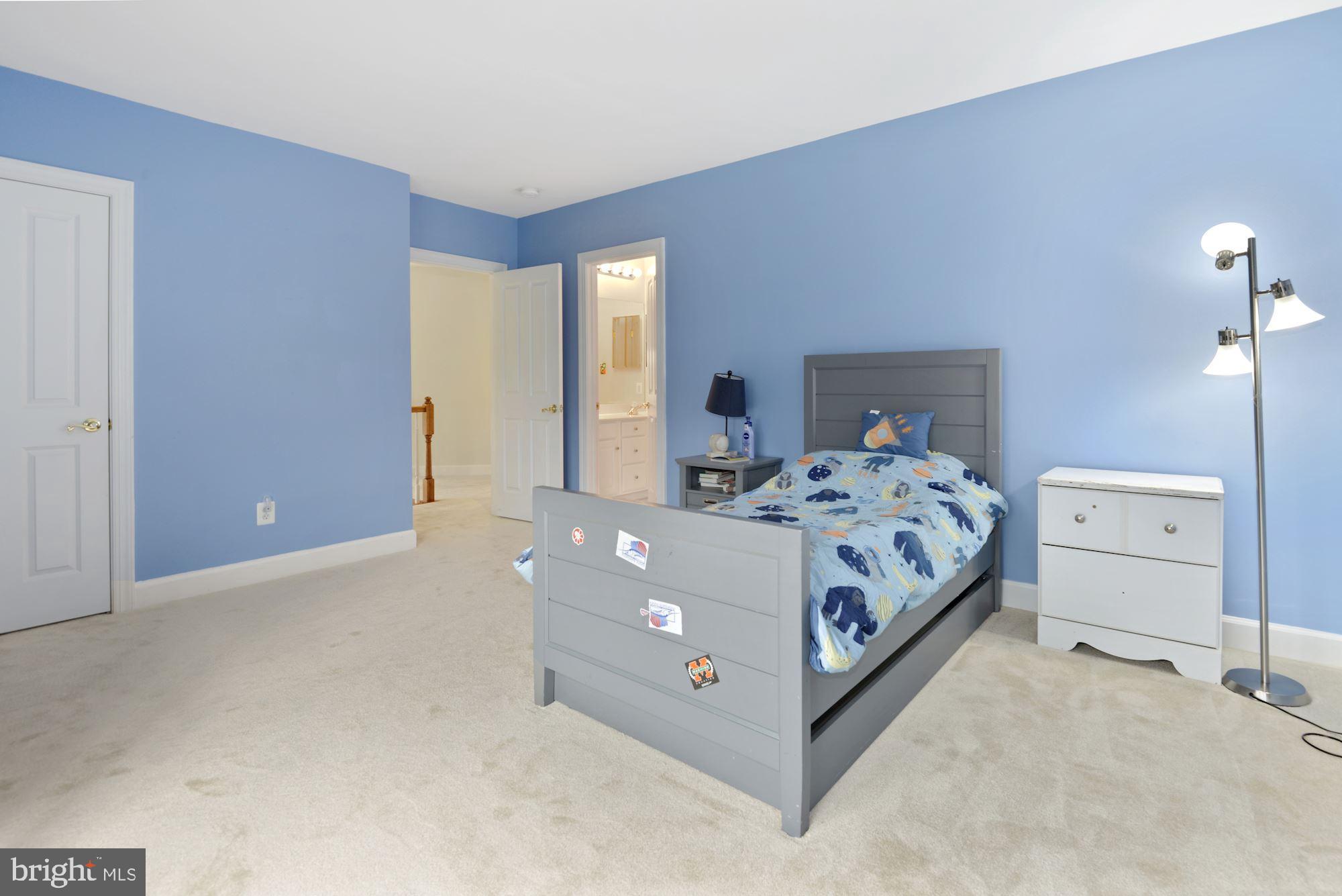 1406 Stanbridge Place Vienna, VA 22182 - Photo 28 of 48 New carpet!