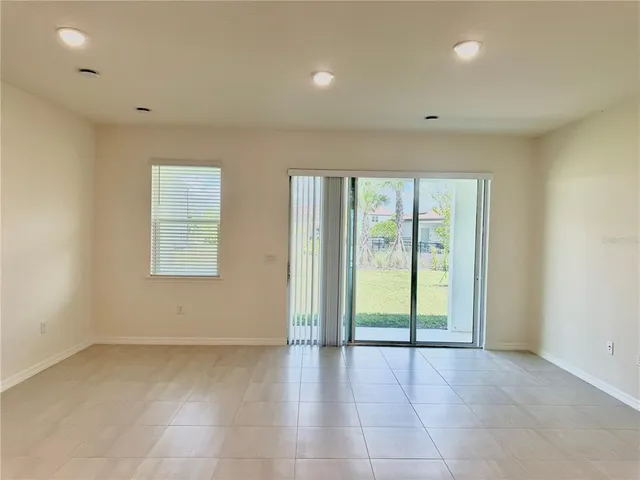 $2,200 | 4554 Small Creek Road, Kissimmee, FL 34744