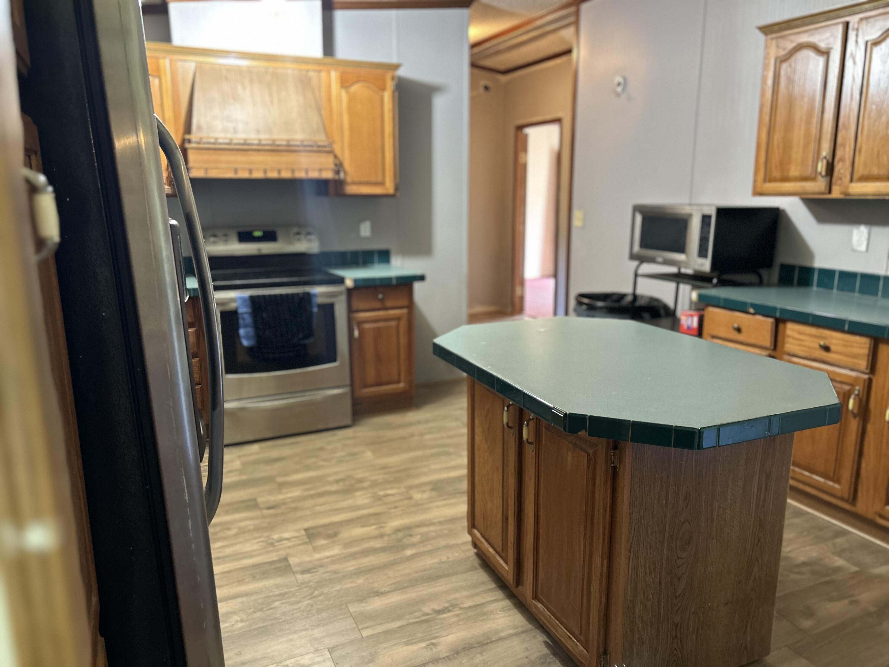 553 Borden Road Wickliffe, KY 42087 - Photo 39 of 66 IMG_4550