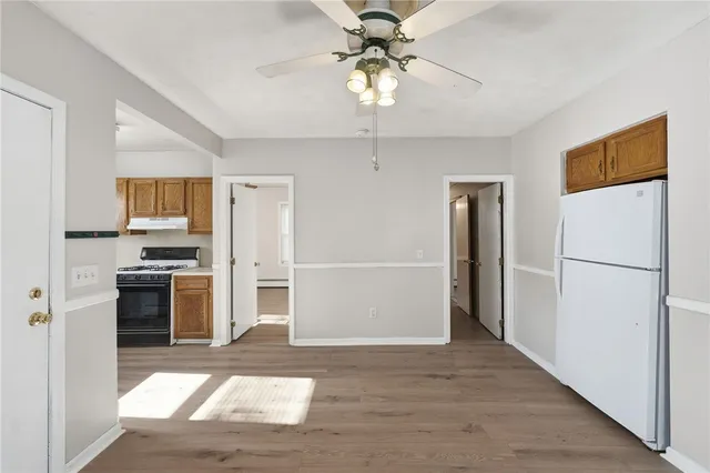 $2,100 | 93 Oakland Avenue, Unit 1, Pawtucket, RI 02861