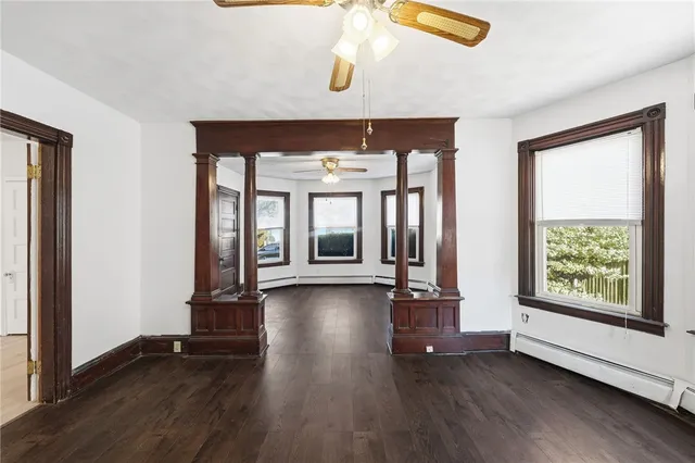 $2,100 | 93 Oakland Avenue, Unit 1, Pawtucket, RI 02861