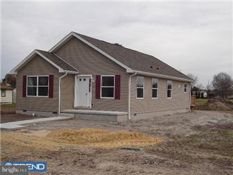 28 Reed Street Harrington, DE 19952 - Photo 2 of 4 Exterior Side