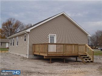 28 Reed Street Harrington, DE 19952 - Photo 4 of 4 Exterior Back