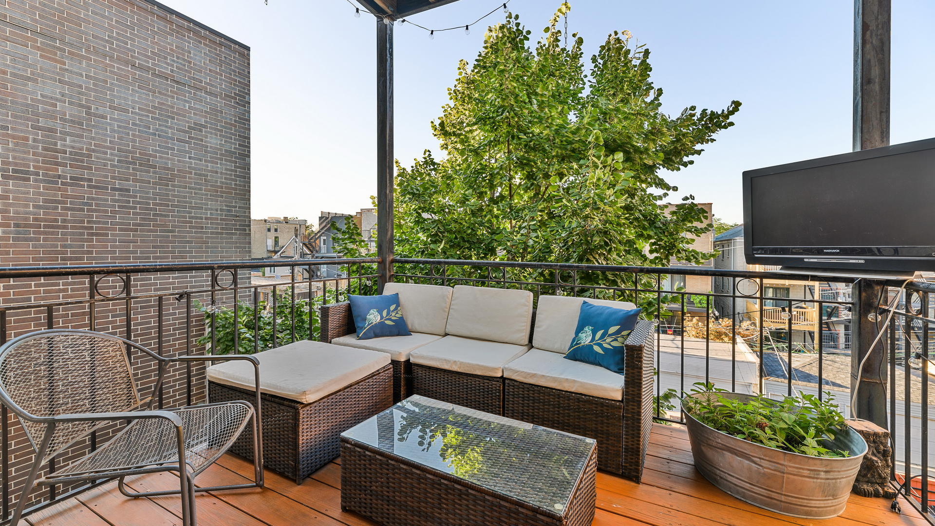 1826 West Rice Street, Unit 3 Chicago, IL 60622 - Photo 18 of 22