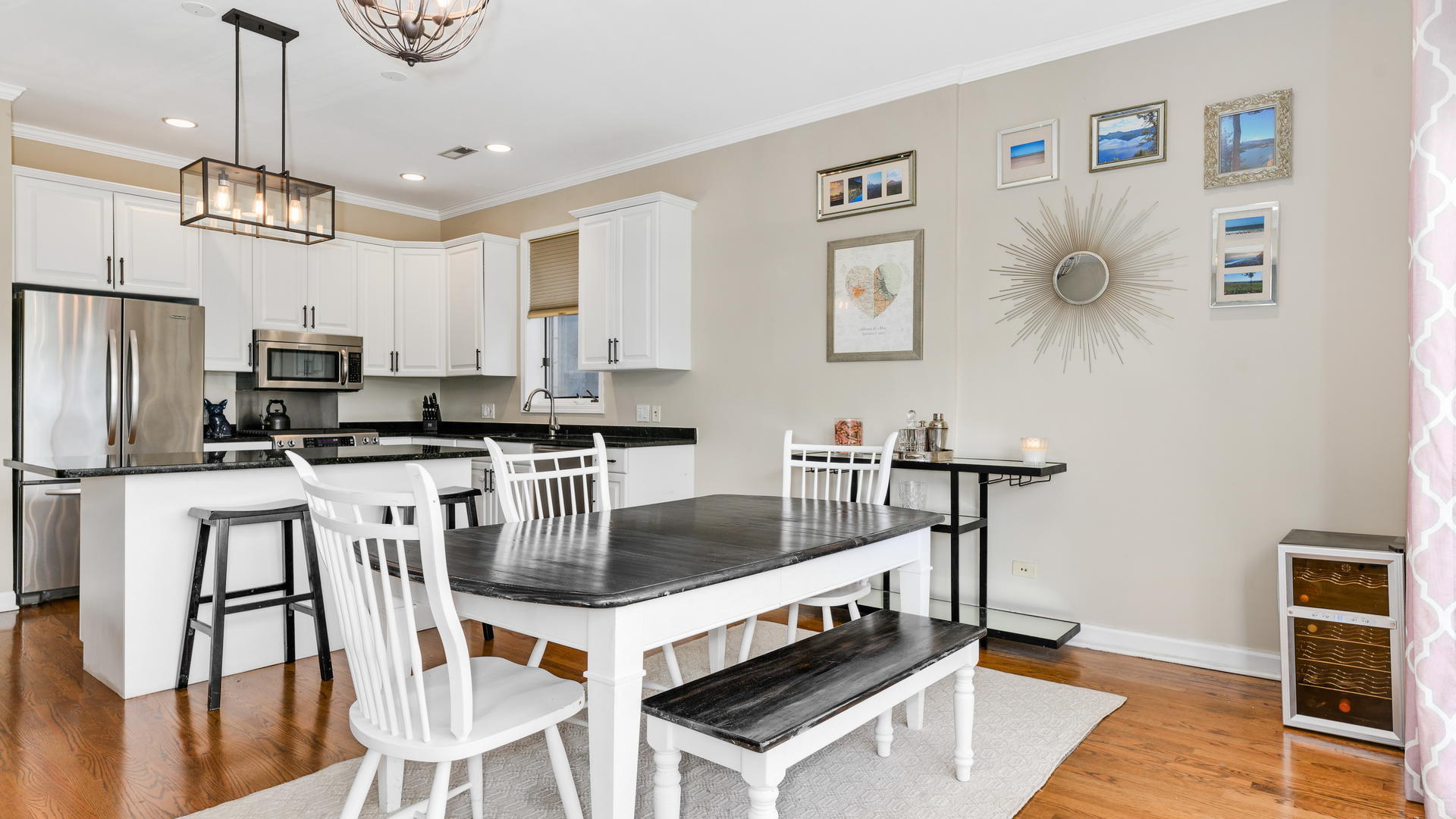 1826 West Rice Street, Unit 3 Chicago, IL 60622 - Photo 3 of 22