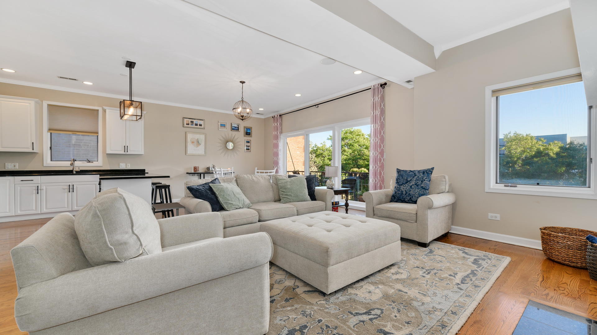 1826 West Rice Street, Unit 3 Chicago, IL 60622 - Photo 9 of 22