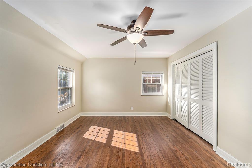302 Moran Road Grosse Pointe Farms, MI 48236 - Photo 21 of 38