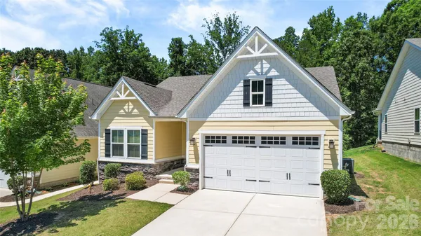 $389,900 | 10050 Lilac Court, Charlotte, NC 28215