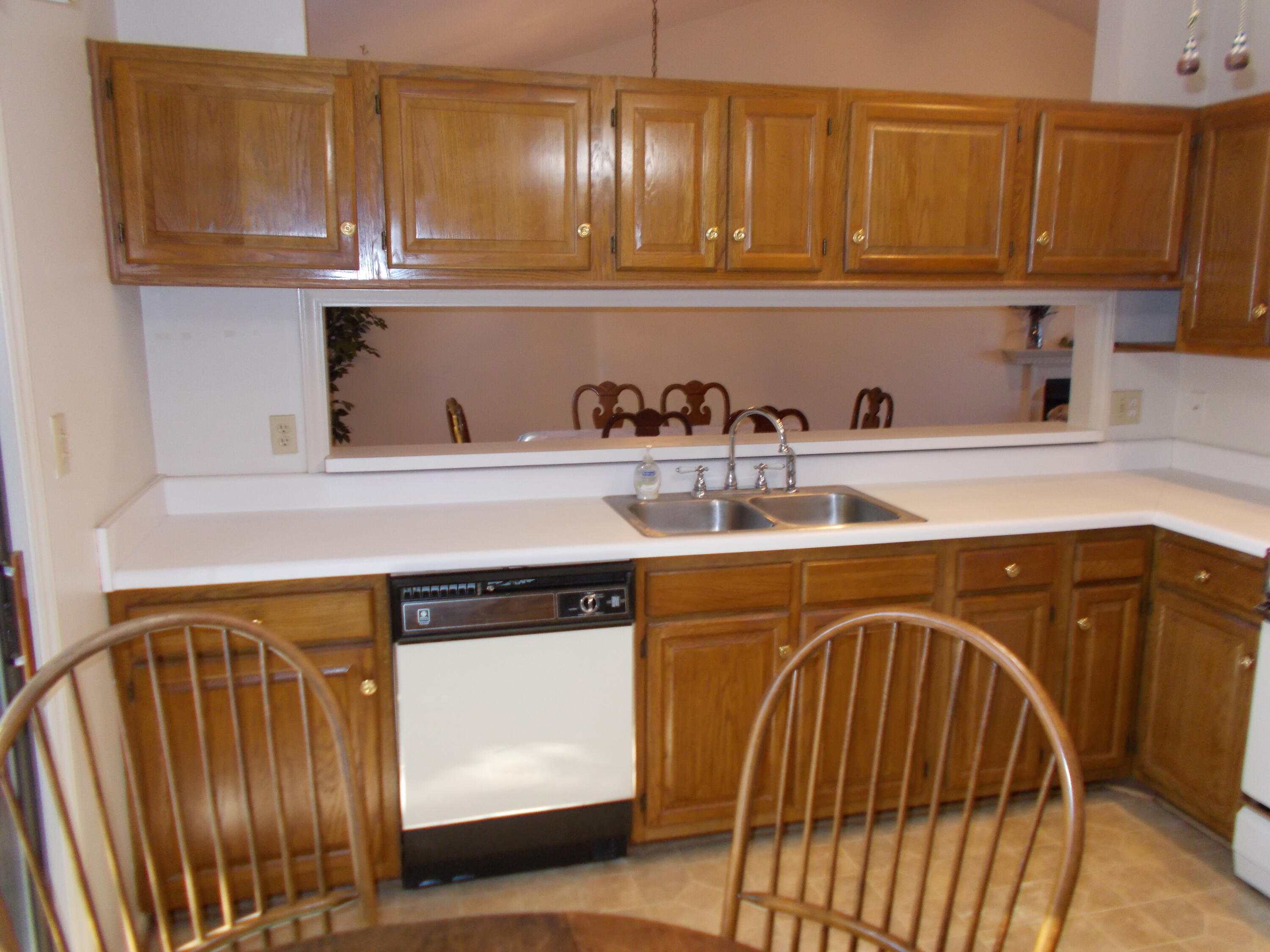 1922 McVitty Road Salem, VA 24153 - Photo 11 of 34 DSCN7868