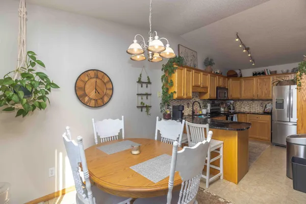 $274,700 | 3004 Dakota Park Circle South, Fargo, ND 58104