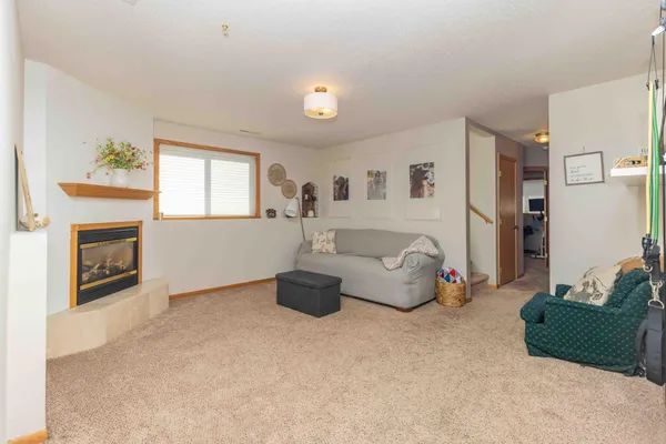 $274,700 | 3004 Dakota Park Circle South, Fargo, ND 58104