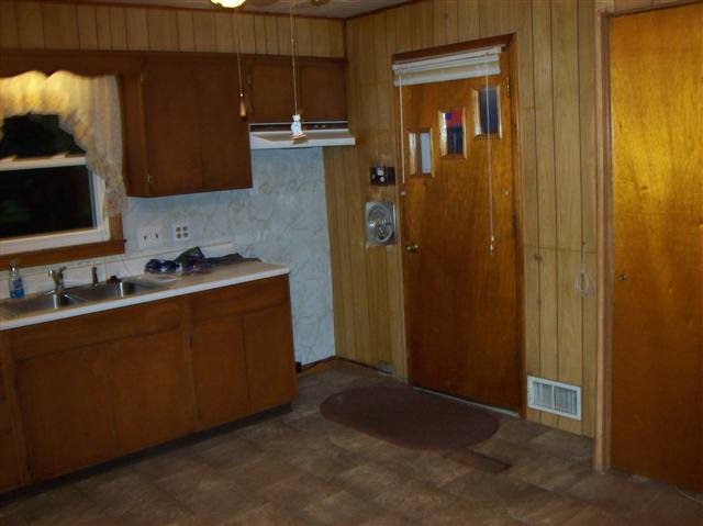 702 Main Street Delmar, IA 52037 - Photo 3 of 8 Gallery Image 3