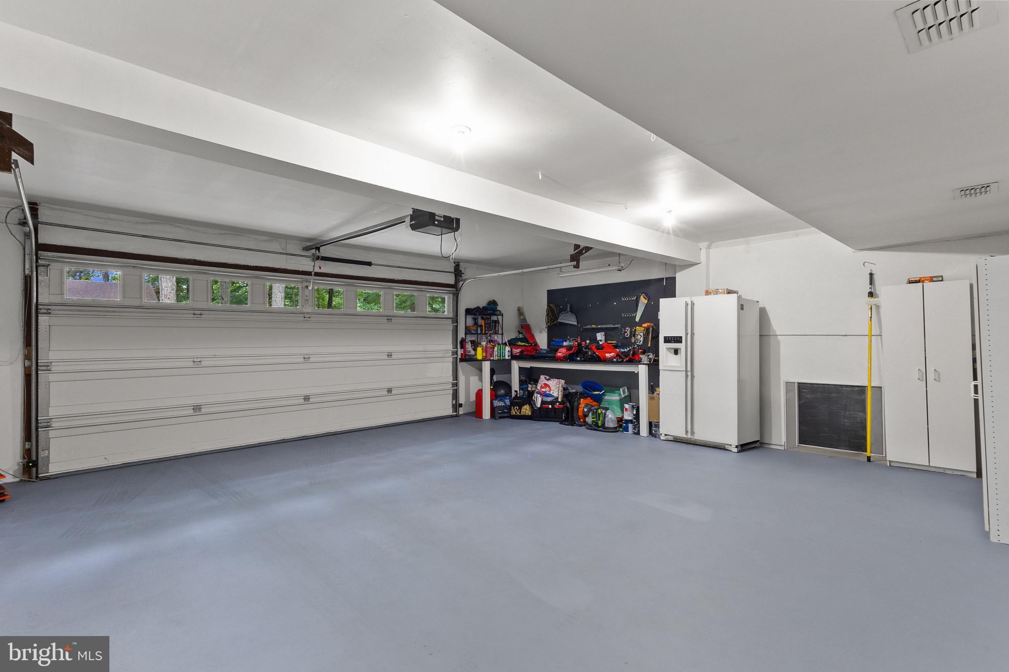 115 Carnoustie Road Dover, DE 19904 - Photo 8 of 33 Garage