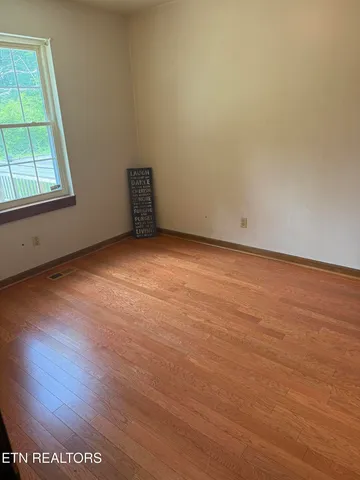 $325,000 | 3303 Wimpole Avenue, Knoxville, TN 37914