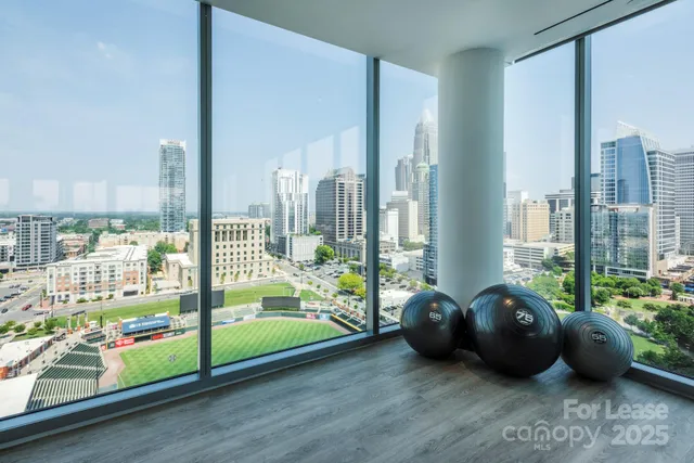 $1,936 | 401 South Graham Street, Unit STUDIOSB, Charlotte, NC 28202