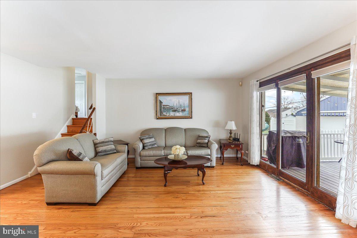 414 Eldon Drive Broomall, PA 19008 - Photo 11 of 44