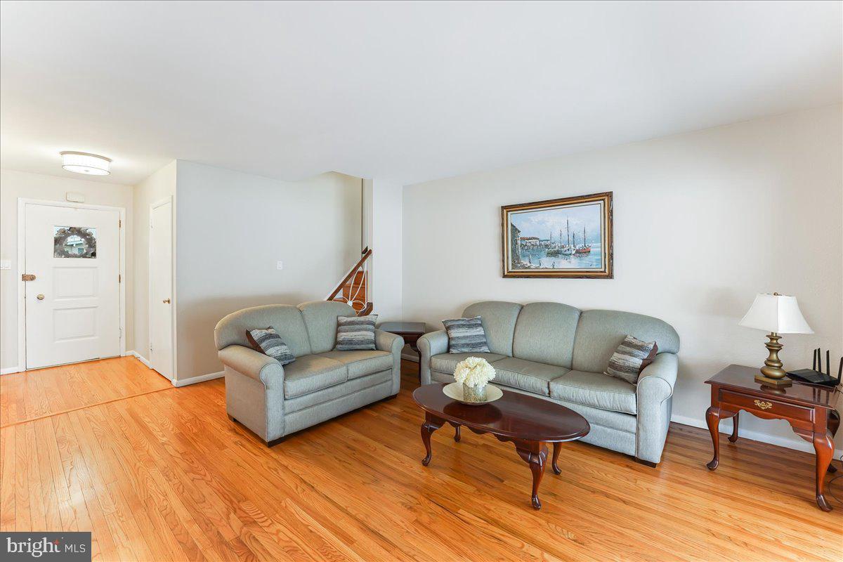 414 Eldon Drive Broomall, PA 19008 - Photo 12 of 44