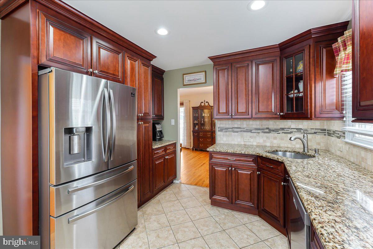 414 Eldon Drive Broomall, PA 19008 - Photo 20 of 44