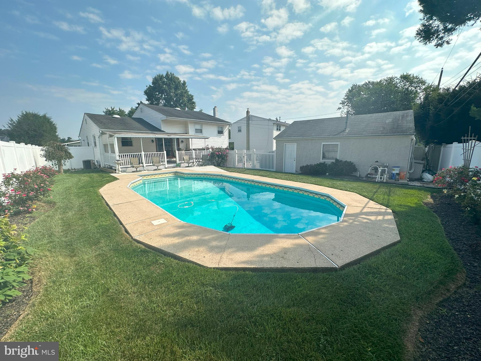 414 Eldon Drive Broomall, PA 19008 - Photo 36 of 44