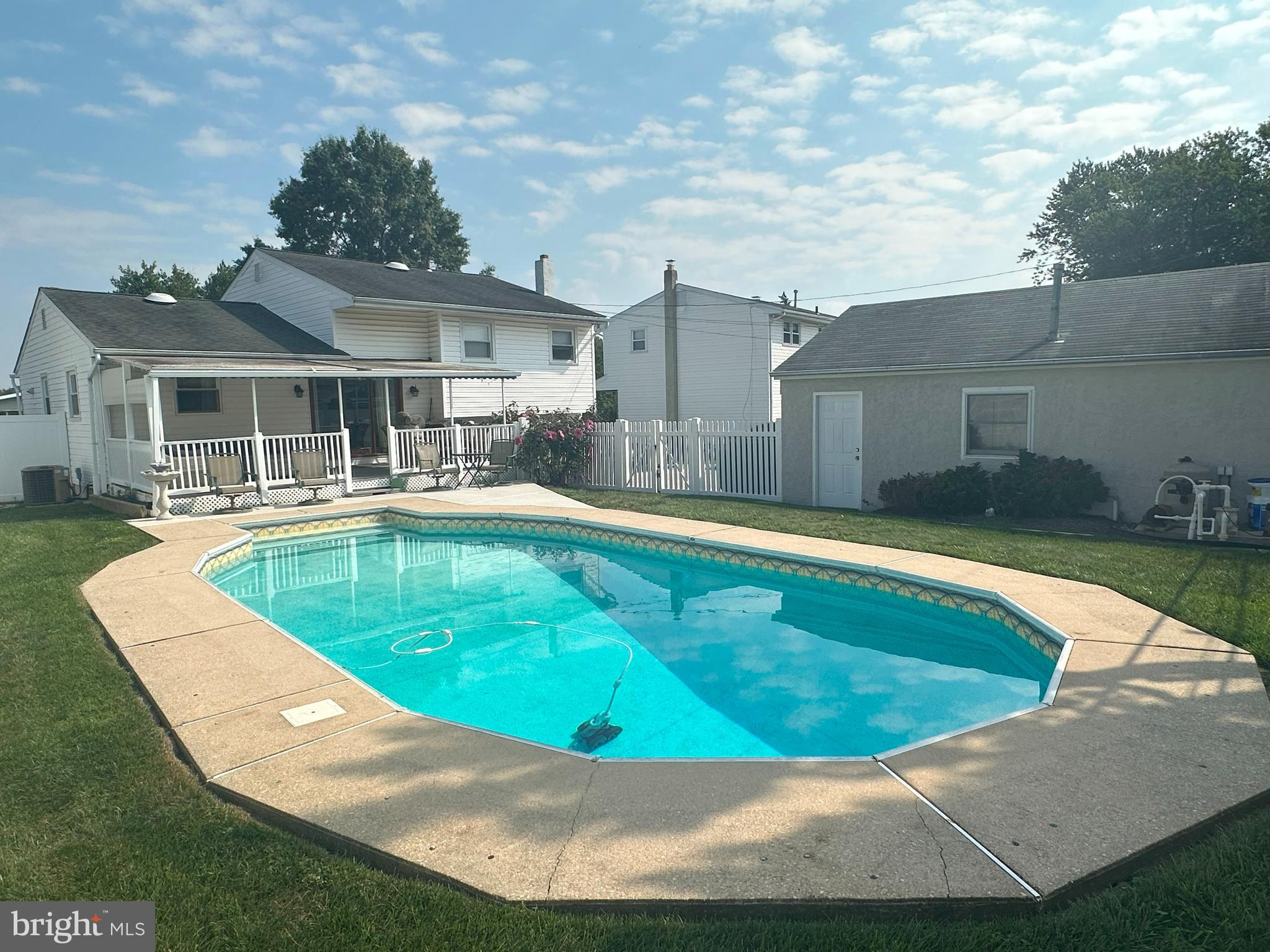 414 Eldon Drive Broomall, PA 19008 - Photo 38 of 44