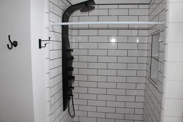 $399,900 | 12361 Spencer Lane, Carleton, MI 48117