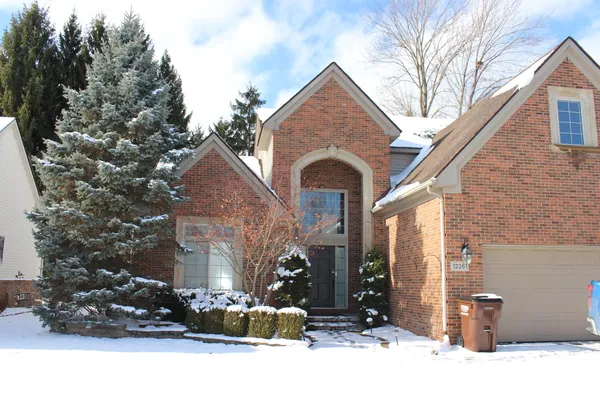 $399,900 | 12361 Spencer Lane, Carleton, MI 48117