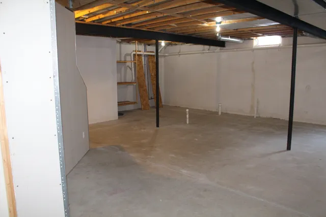 $399,900 | 12361 Spencer Lane, Carleton, MI 48117